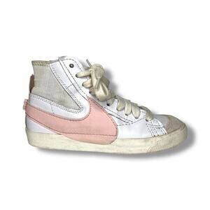 Nike Blazers Mid 77 Pink and White Sneakers Athletic Trainers Shoes 8